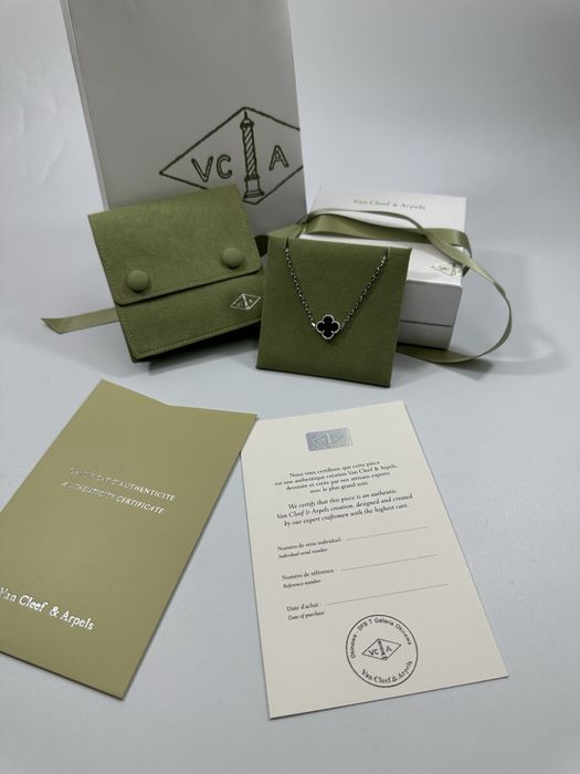 Brățară Van Cleef & Arpels White Gold 750 Onyx