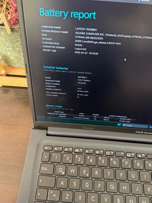 Asus VivoBook NOU Garanție 2027 Display 17,3 X1704 i7-1335 RAM 40GB și Nvme 2TB Bateria 35 cicluri