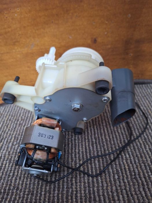 grinder rasnita de cafea pentru aparat automat Delonghi Magnifica S