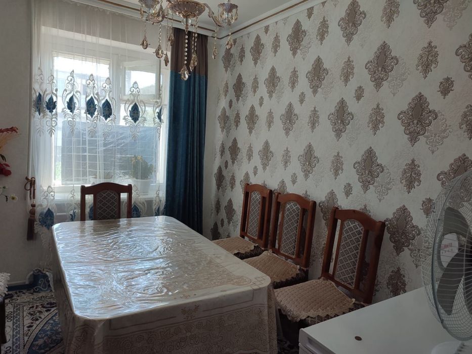 Продам квартиру 4х комнатную