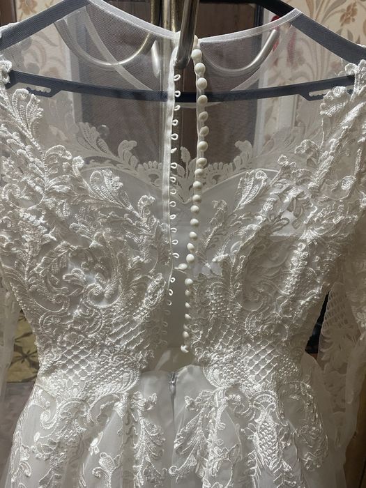 Продам свалебное платье