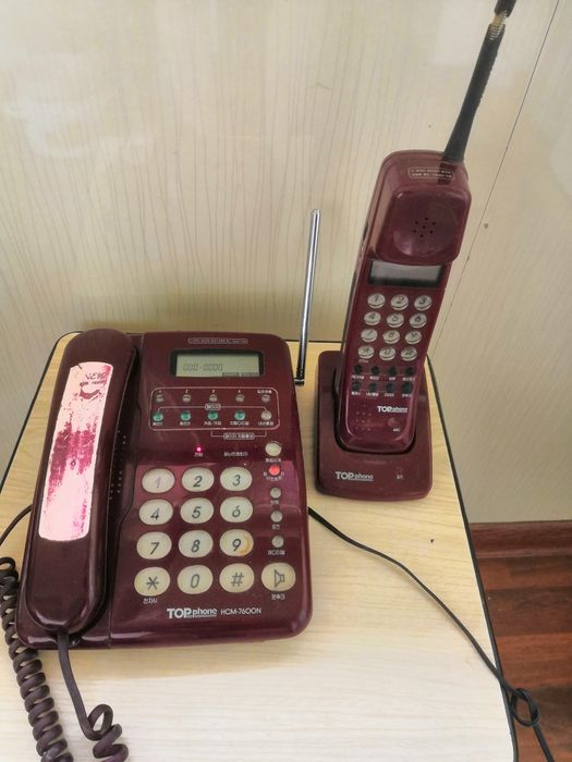 2 Городских телефонных аппарата. 2 АОН и радио телефон