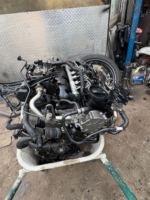 Vând motor Audi a6 c7 CGLC