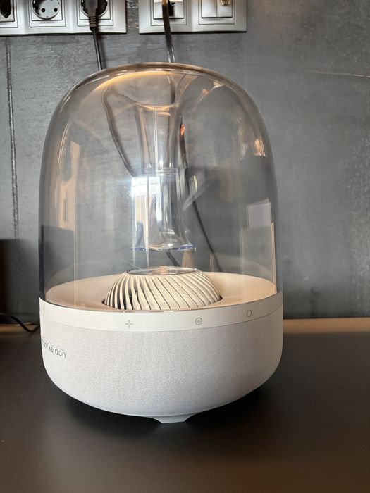 Harman Kardon Onyx Studio Bluetooth тонколона