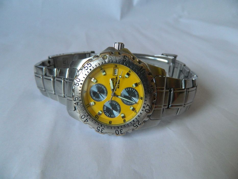 Ceas barbatesc LOTUS , cadran galben , multifunction