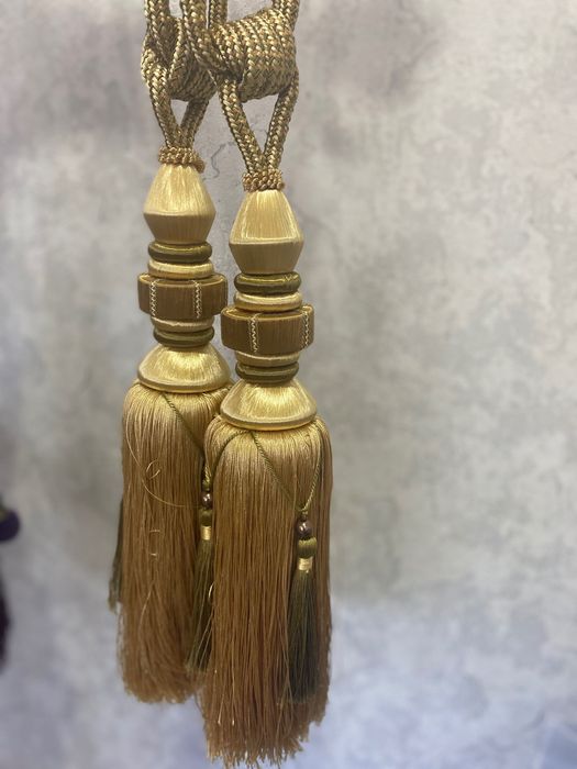 Держатели для штор