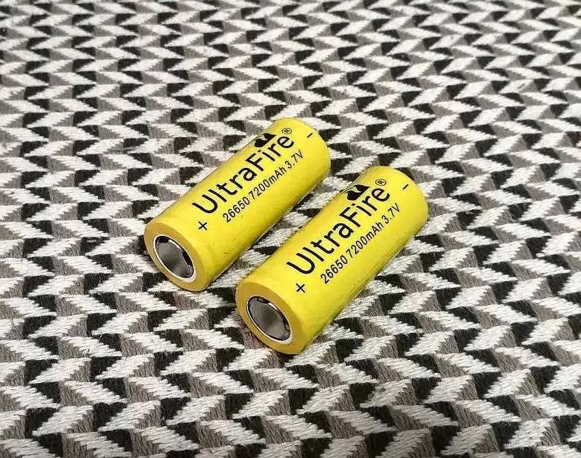 Set 2 acumulatori UltraFire Li-ion 26650 noi