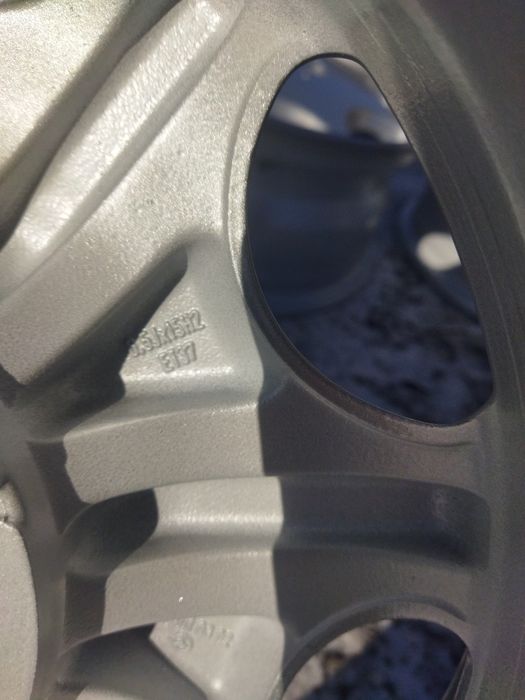 Мерседес оригинал на 15