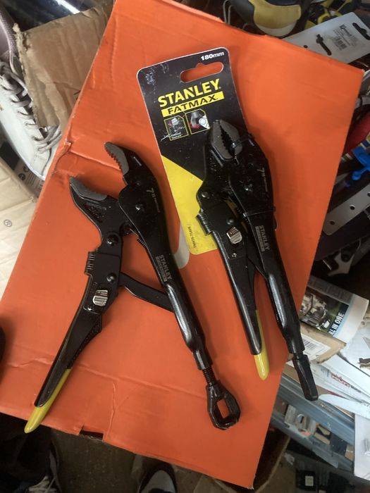 Clește Stanley de Prindere Curbată FMHT0-75409