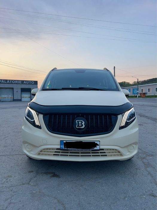Mercedes Vito extra long 4x4 8+1 2017 Iasi • OLX.ro