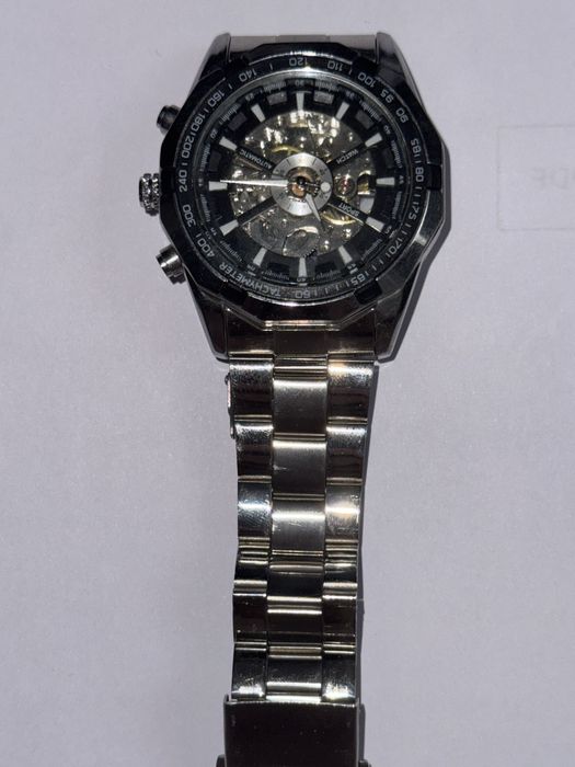 Часы механические оригинал !