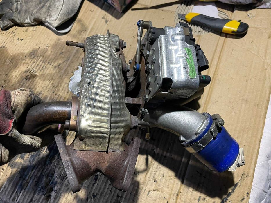 Турбокомпресор с Управление Актуатор Porsche Cayenne 3.0D 92A/2012