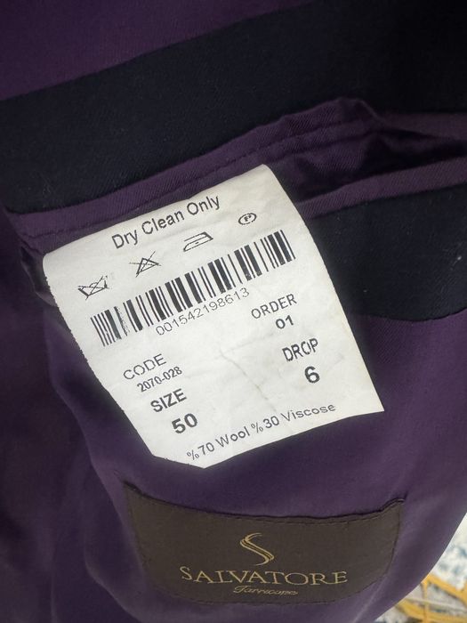 Продаю мужской костюм