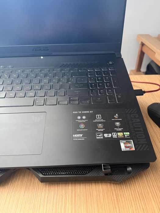 ASUS TUF Gaming A17 – Ryzen 7 / RTX 4050 / 16GB RAM / 144Hz