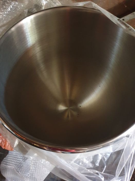 Продам Дежа новая 60 л