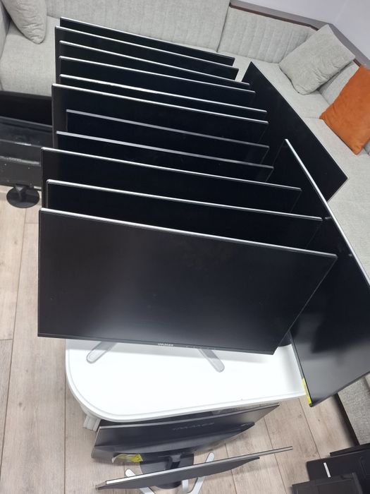 Монитор IMMER 24"
Характеристики:
- Диагональ: 24"
- Разрешение: Full