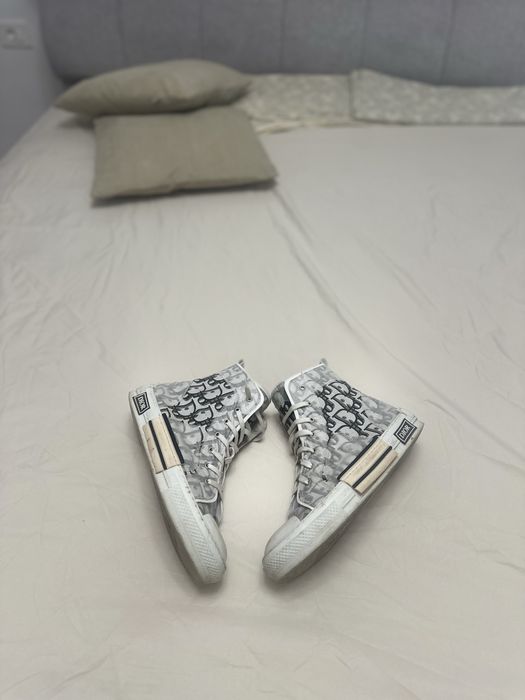 Adidasi Dior b23