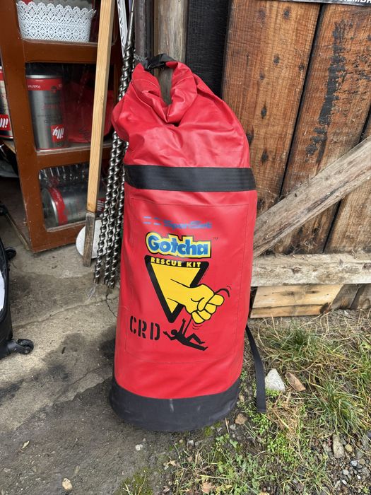 Dispozitiv de salvare sau coborare