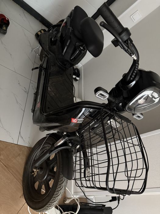 Новый Мопед в коробке