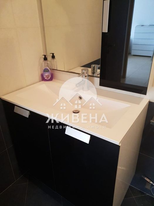 Продава обзаведен 2-стаен апартамент с морска панорама, гр.Балчик