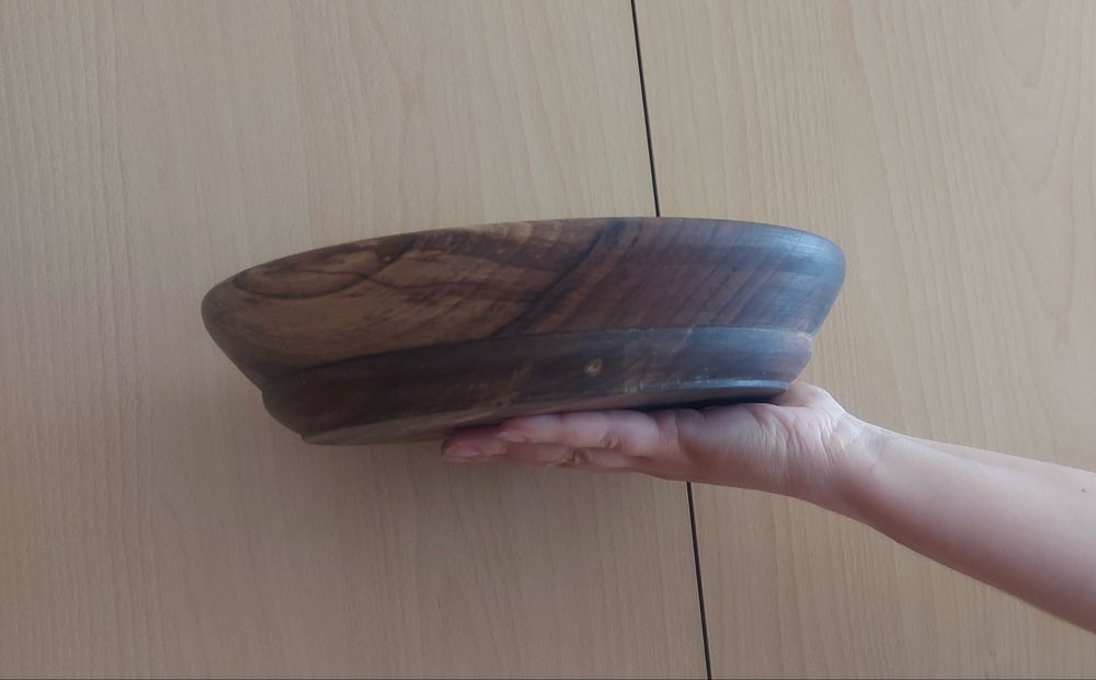 Купа от естествен орех