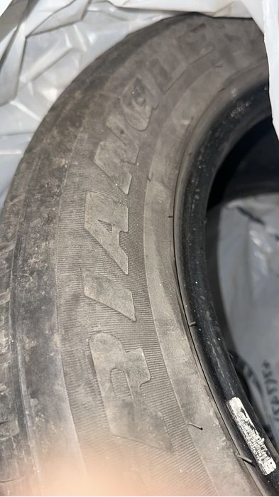Продам леьние шины ,в отличном состояний