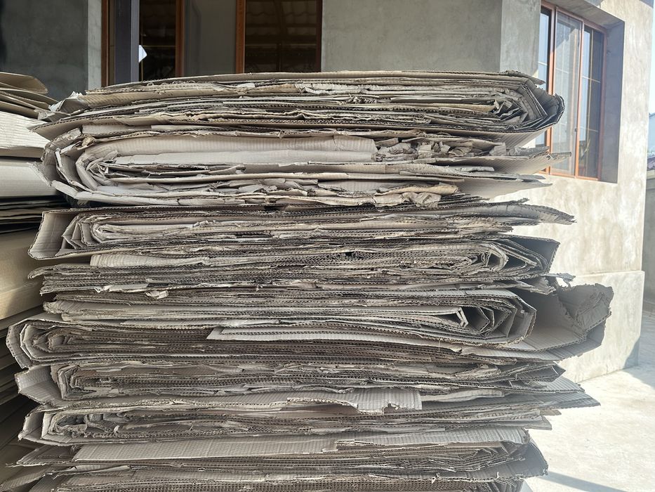 Картон  в хоршем состоянии