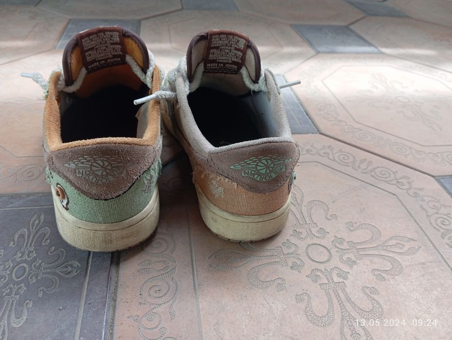 Модные подростковые Кроссовки