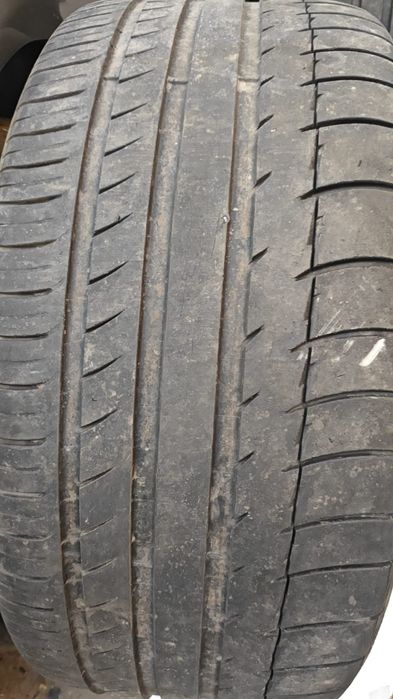 Продам Комплект шин