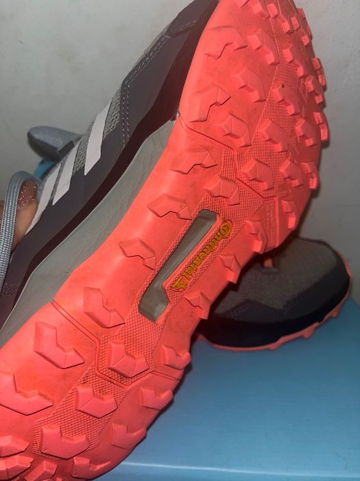 Adidas Terrex dual density