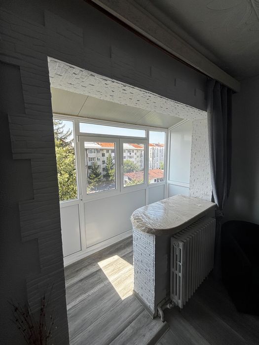 Apartament oferit in Chirie 2 Camere  -360 € (Campina ,  Milcovului, Semi Central)-Propietar