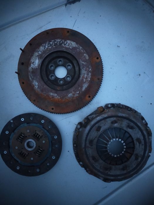 Продам мотор и запчасти