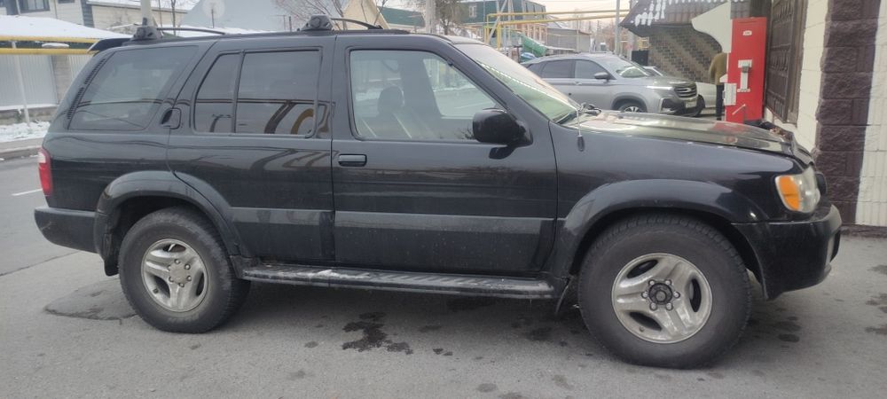Продам Infiniti QX4 2001 г.в.