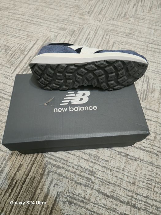 New Balance U370AG