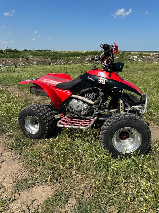 Vând ATV Quad pe benzină HONDA TRX 300 EX