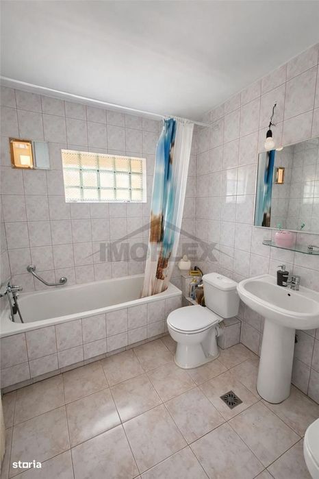 Casa de inchiriat, 200mp, 5 camere, cu parcare, zona Dorobantilor, car