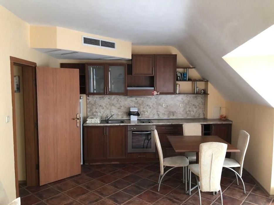 Предлагаме на Вашето внимание работещ семеен хотел в гр. Несебър