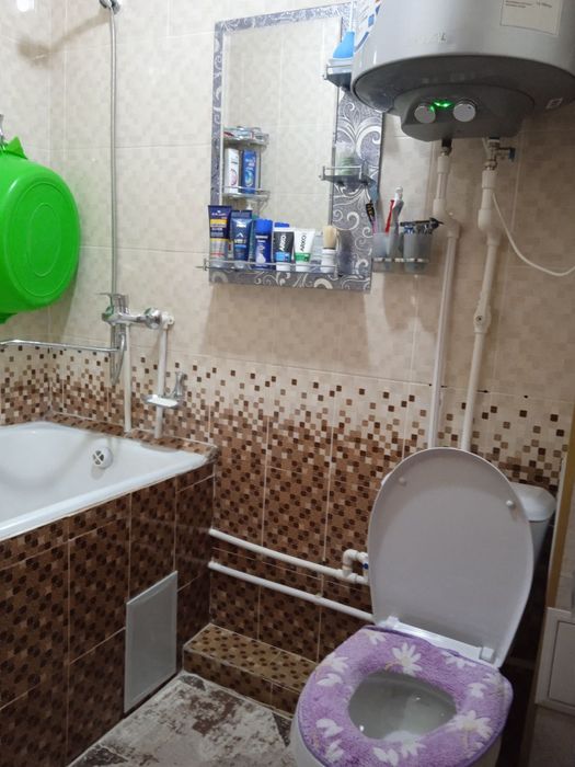 Срочно продаётся 1 комнатная квартира.