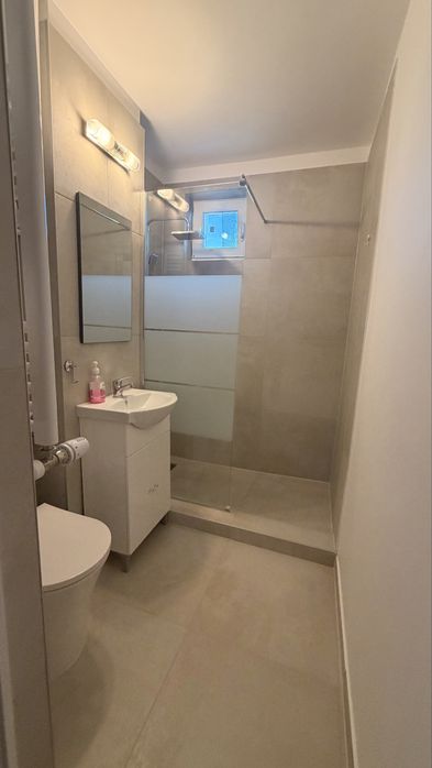 Apartament 2 CAMERE de închiriat /LUNĂ — fotografia 3
