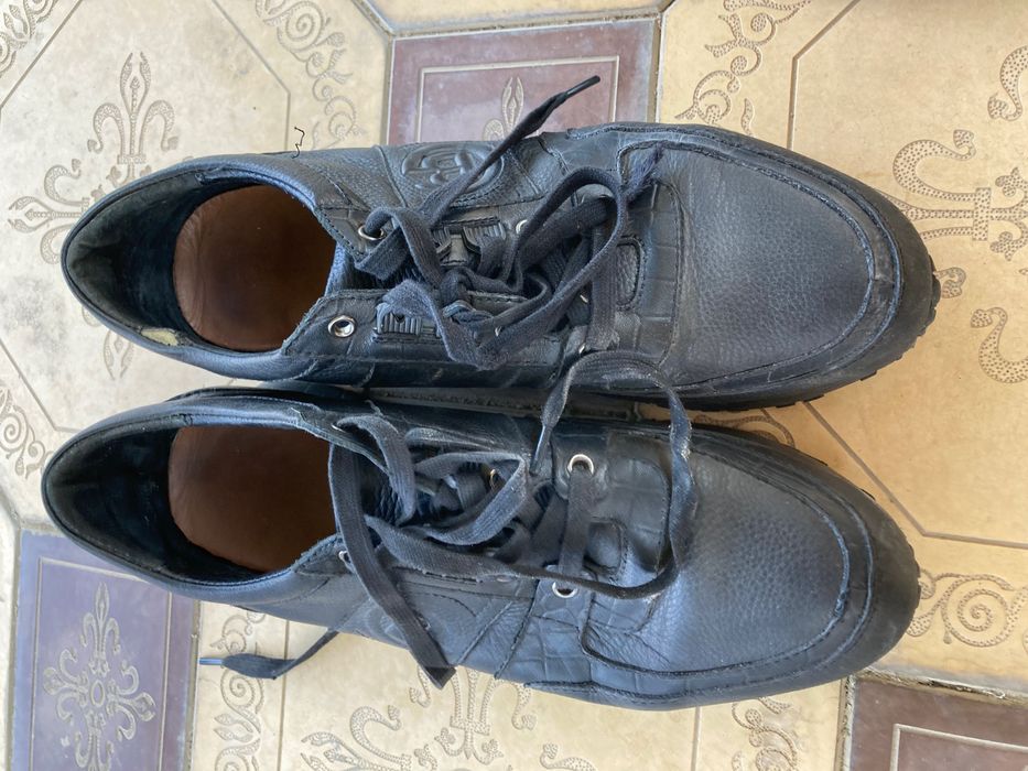 Кроссовки черные мужские