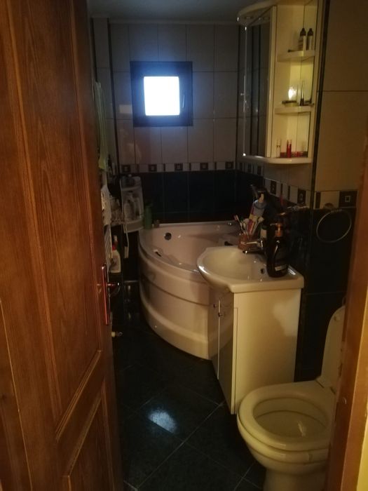 Apartament etaj intermediar 2 camere Mazepa