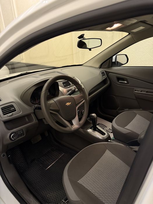 Chevrolet cobalt 2022