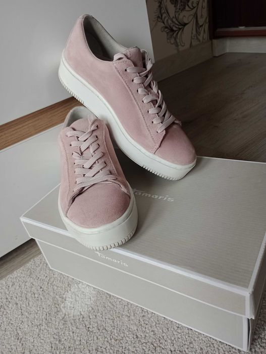 Кецове Tamaris естествен велур