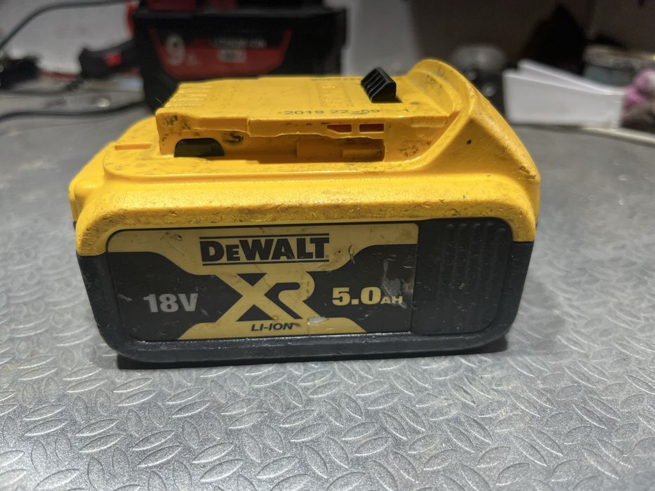 Батерия Девалт Dewalt