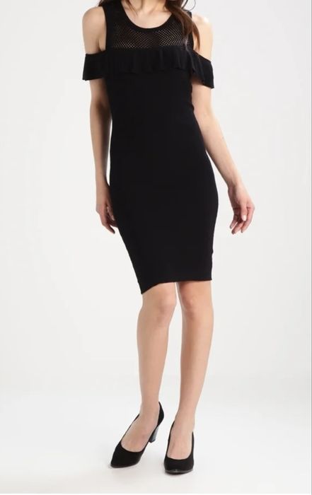 Уникална,елегантна рокля Guess