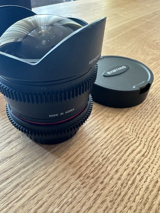 Обектив Samyang fisheye 8mm T 3.8