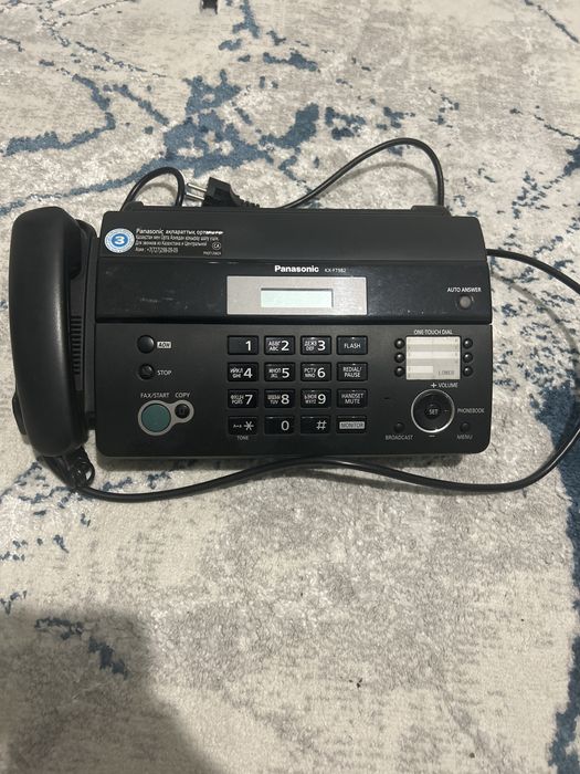 Продам факс Panasonic