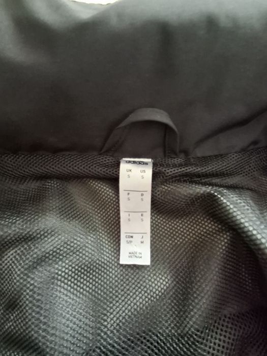 Ветровка  adidas