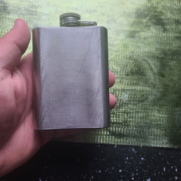 Plosca metalica de inox