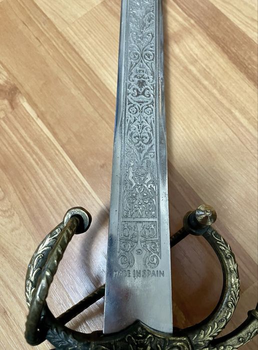 Vand sabie veche spaniola incrustata lungime totala cu maner 104cm